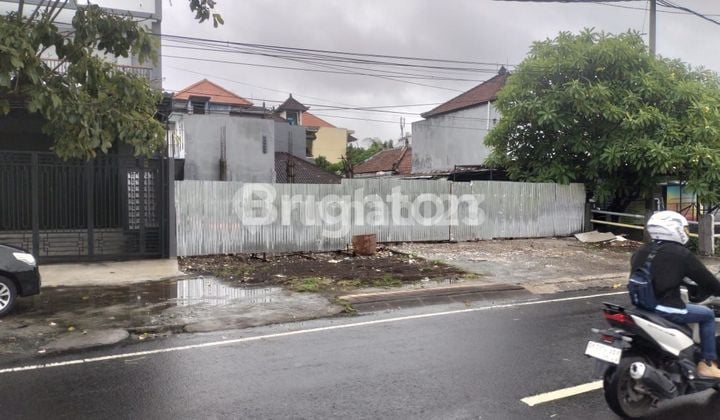 LAND ON MAIN ROAD DENPASAR