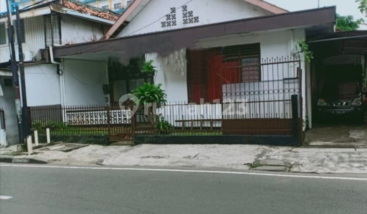 Tanah Pinggir Jalan Zonasi Ungu Ijin Bangun 8 Lantai Cocok Bangun Gedung Kantor Atau Ruko Di Senen, Jakarta Pusat.