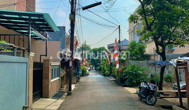 Cheap Plot with Old Building Permata Hijau South Jakarta