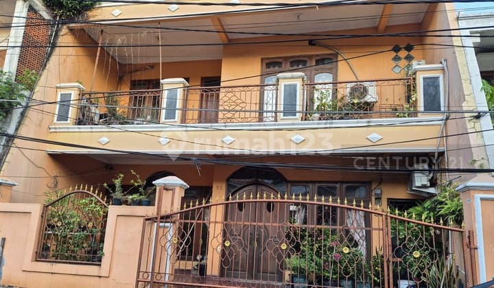 Nice Ready-to-Occupy House in Rawamangun, East Jakarta