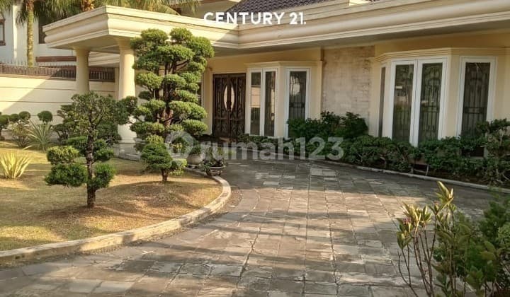 Rumah Mewah Terawat dan Siap Huni di Juanda Medan