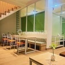 For Rent 2.5 Story Excafe in Jatinegara, East Jakarta