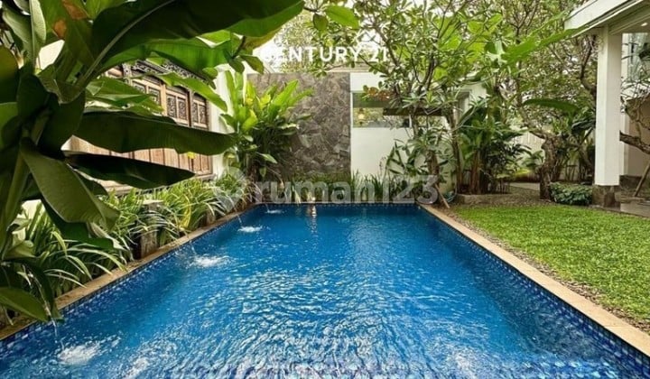 For Sale Beautiful Ethnic Ready to Occupied Bintaro Jaya Sector 7