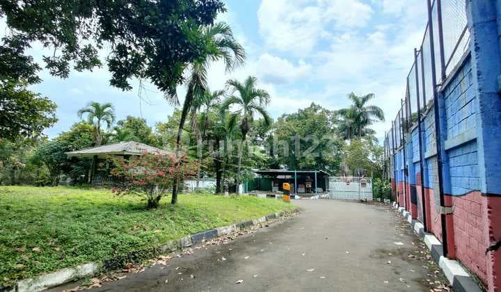 lahan luas dan Gedung di zona komersial dengan harga menarik di Kemang , Jakarta Selatan ( PR)