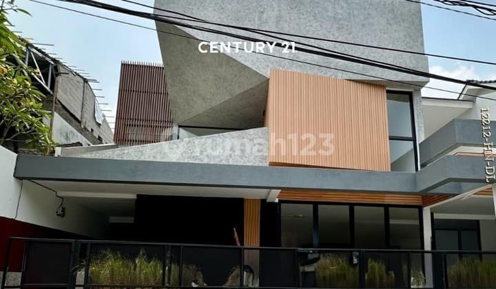 For Sale New House Inside Cluster With Swimming Pool In Bintaro