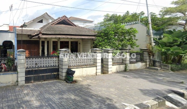 Rumah Strategis Siap Huni Tengah Kota Solo