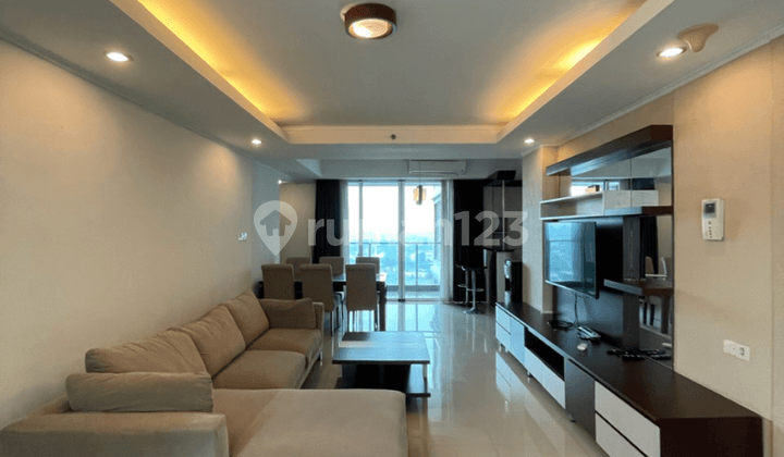 Apartemen Kemang Village 3 Bedroom, Private Lift, Pet Friendly