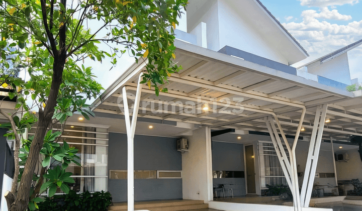 Ready-to-Occupy House in Discovery Bintaro Sector 9