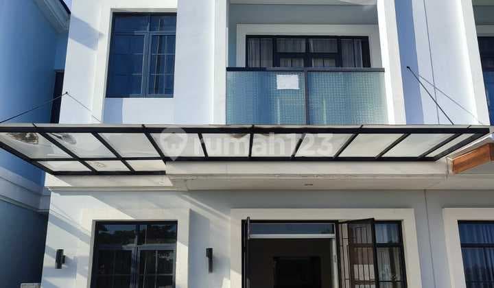 Rumah Furnish Double Decker Full Bangunan di Lavon 2 Cikupa Siap Huni