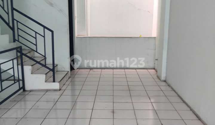 Ruko Pluit siap pakai bagus lokasi strategis murah