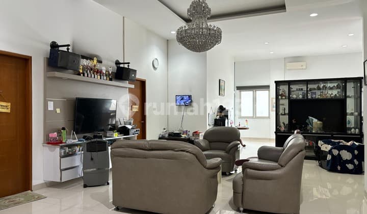 FOR SALE MUARA KARANG HOUSE FRONT ROW WIDE ROAD