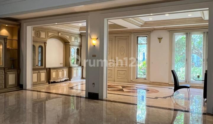 DISEWAKAN RUMAH MEWAH PIK BAGUS SIAP HUNI