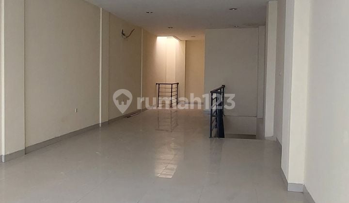 Ruko Kapuk siap pakai lokasi strategis harga murah