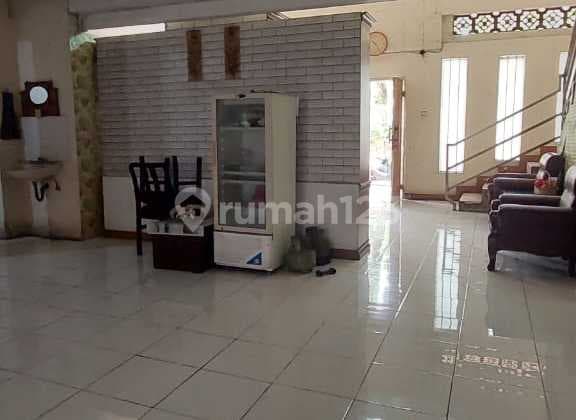 Dijual Rumah Muara Karang Row Jalan Lebar Cocok untuk Usaha