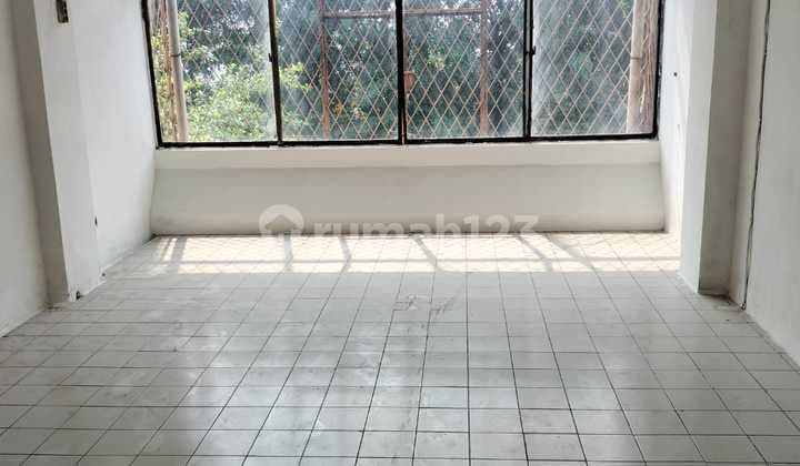 Ruko Bandengan siap pakai lokasi strategis bagus murah