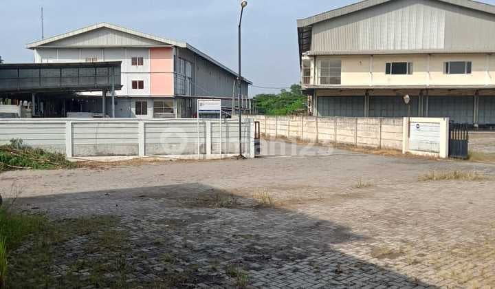 DIJUAL GUDANG BINTARA BEKASI LOKASI PINGGIR TOL AKSES KONTAINER