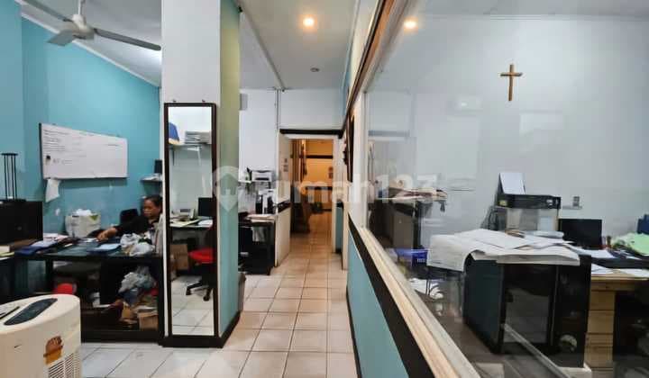 Dijual Rumah Kebon Jeruk Siap Huni Kondisi Rapih