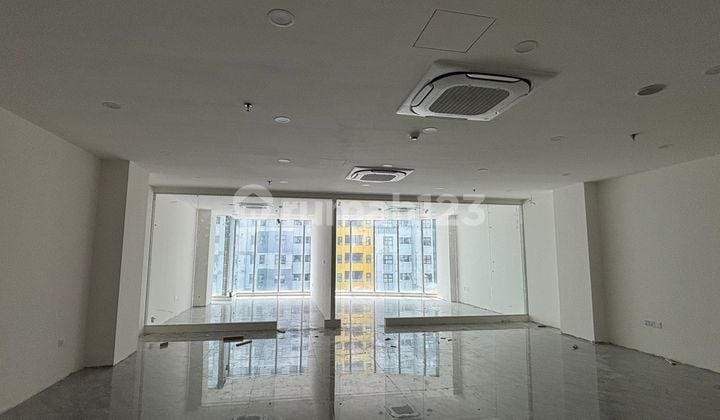 Disewakan Office Landmark Pluit Kondisi Bagus Termurah