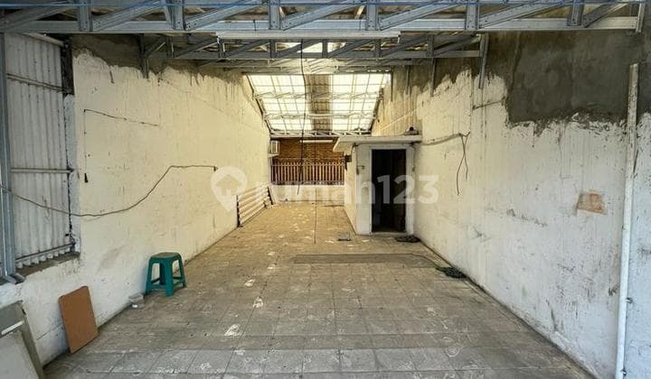 For Sale Cheapest Shop House in Bandengan Dalam Complex