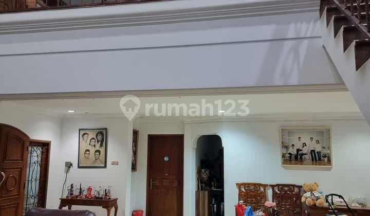 Dijual Rumah Tua Muara Karang gandeng 2 harga murah