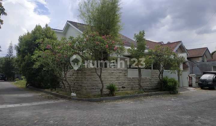 Dijual Rumah Siap Huni Terawat di Pondok Mutiara Sidoarjo Dekat Exit Toll Sidoarjo