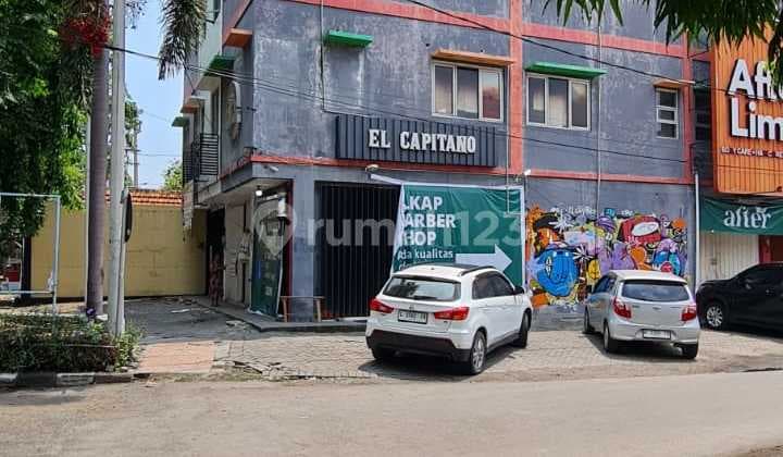 For Rent Cheapest Shophouse 3 Units Side by Side on Jl Untung Suropati Sidoarjo