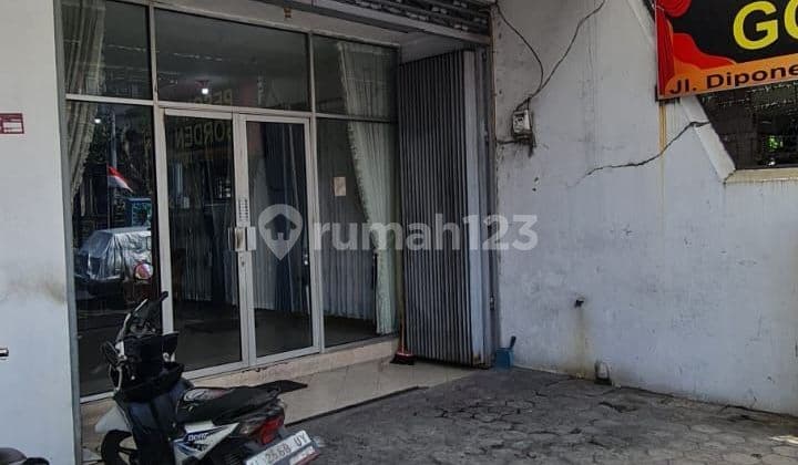 For Rent, Strategic Location Shop House on Raya Diponegoro Sidoarjo