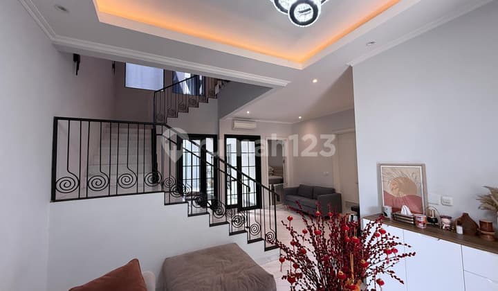 3-Story House Ready to Occupy in Alam Sutera