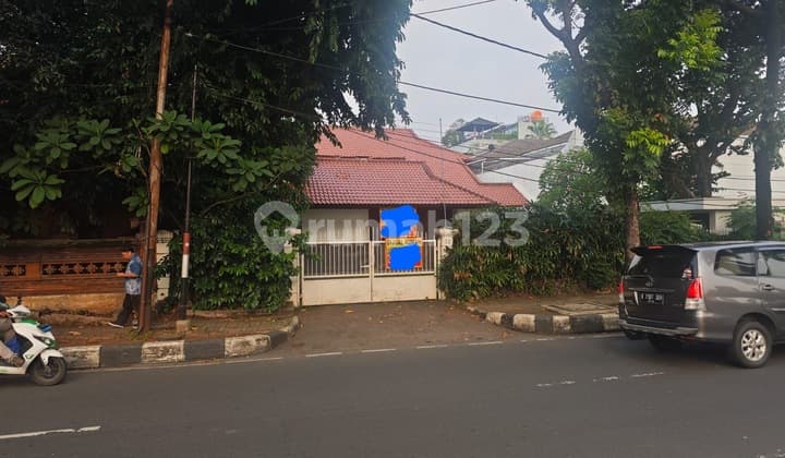 Dijual Rumah Tua Strategis Di Jl. Metro Pondok Indah.
