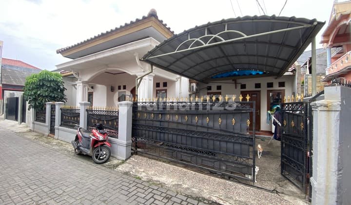 Rumah Di Kreo Hanya 30 Detik Ke Hypermat Kreo.