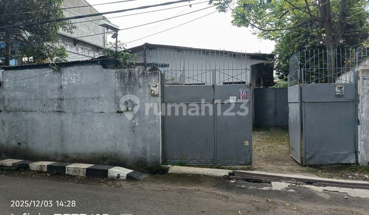 Warehouse in Sayap Soekarno Hatta Ibrahim Adji Bandung