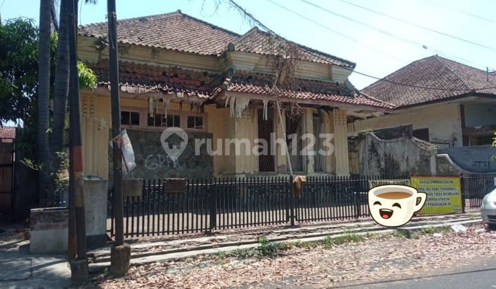 Rumah Lama Hitung Tanah di Sayap Riau Bandung Kota