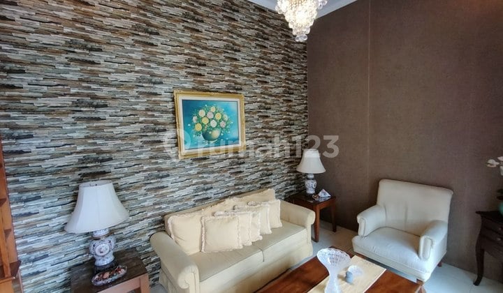 Rumah Mewah di Turangga Buahbatu Dekat Sma 8 Seskoad Martanegara