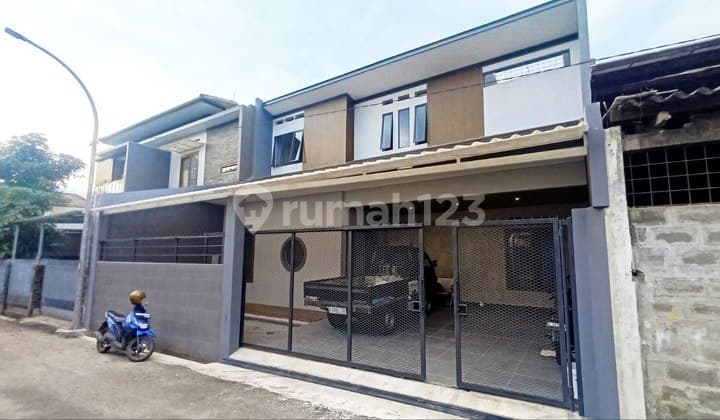 Rumah Bagus di Regol Bkr Buahbatu Bandung Siap Huni