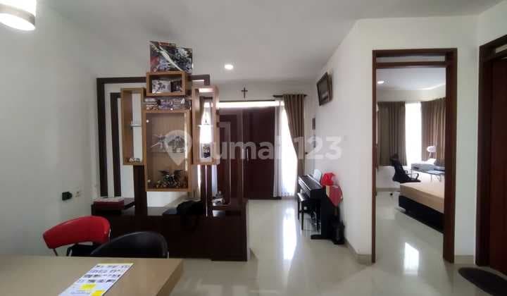 Rumah Kontrakan 2 Lantai SHM di Mekarwangi, Bandung