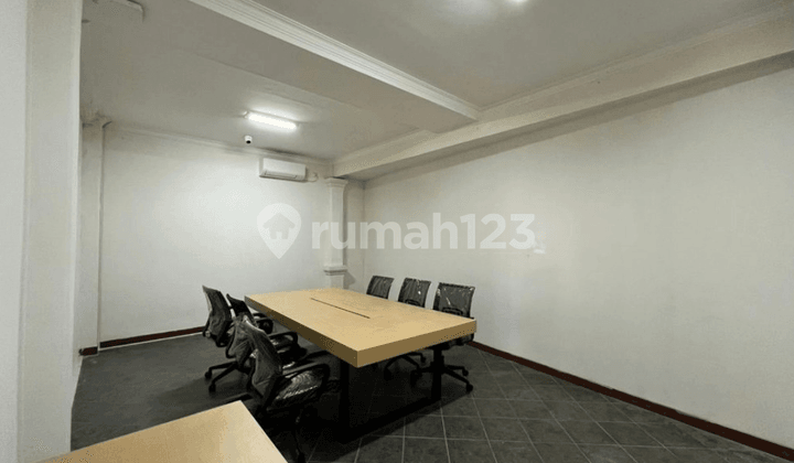 Perkantoran Bagus 1000 m2 SHM Bandung Kota, Bandung