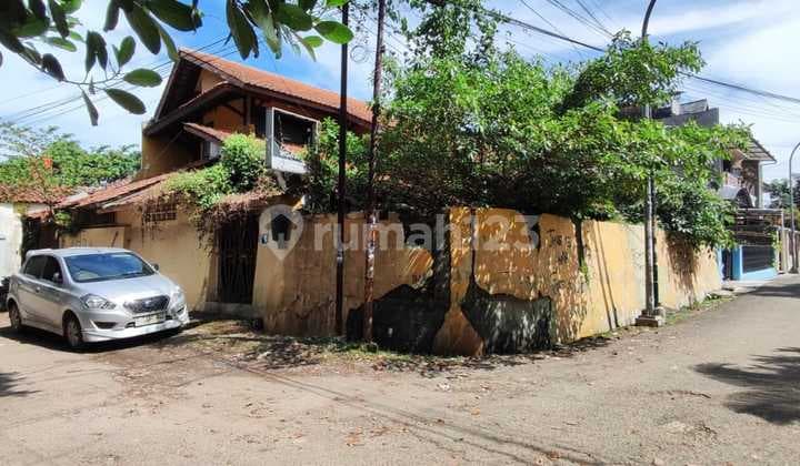 TERMURAH! Rumah Hook Strategis di Sayap BKR Bandung