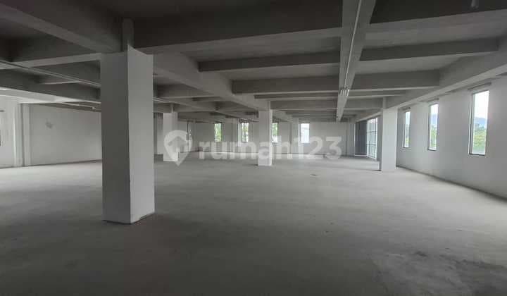 Perkantoran Bagus 698 m2 HGB Moch Toha, Bandung