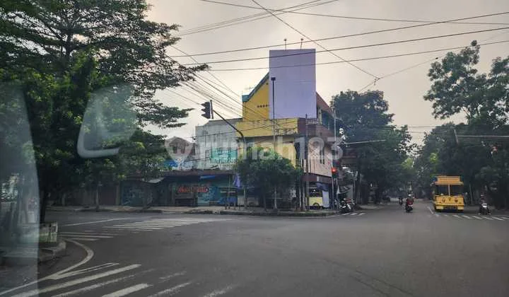 TERMURAH ! Ruang Usaha Strategis di Mainroad Lengkong – Hoek, Luas 594m²! TERMURAH ! Ruang Usaha Strategis di Mainroad Lengkong – Hoek, Luas 594m²!