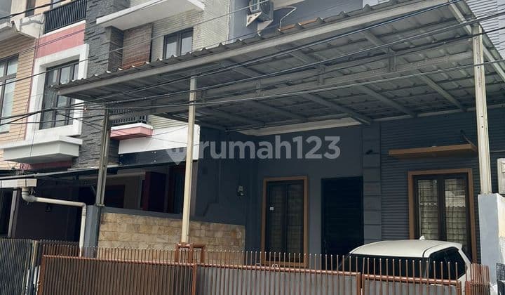 Dijual Rumah 2 Lantai Dalam Komplek Kelapa Lilin Di Kelapa Gading Jakarta Utara