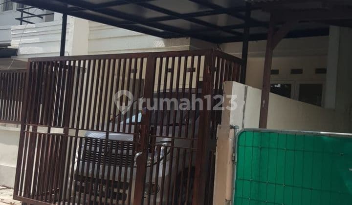 2-Story House Facing Park In Taman Palem Lestari