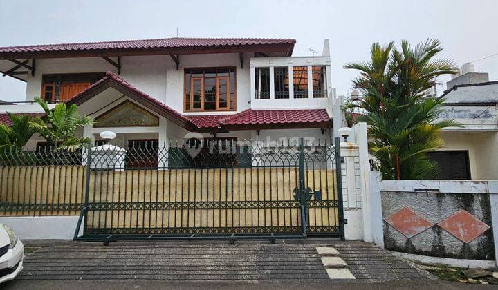 For Quick Sale 2-Story House Corner Position. House Can Be Used as Residence, Office, etc.
