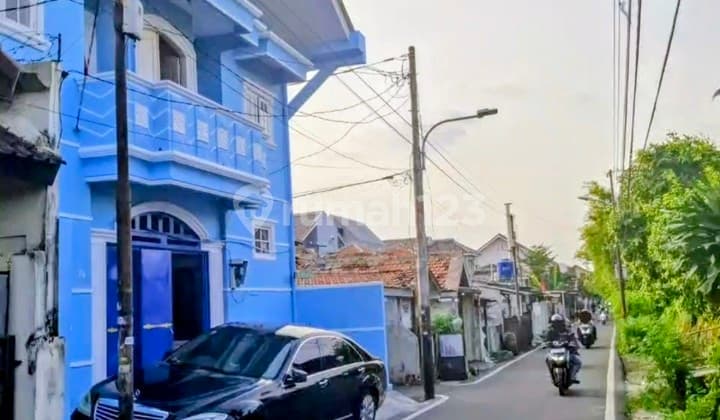 House / Boarding House / Office Tebet South Jakarta