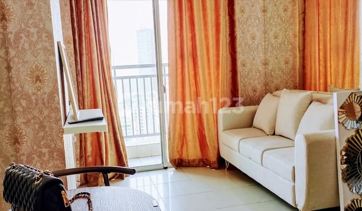 Apartemen Cosmo Terrace Thamrin 2 BR Harga Menarik