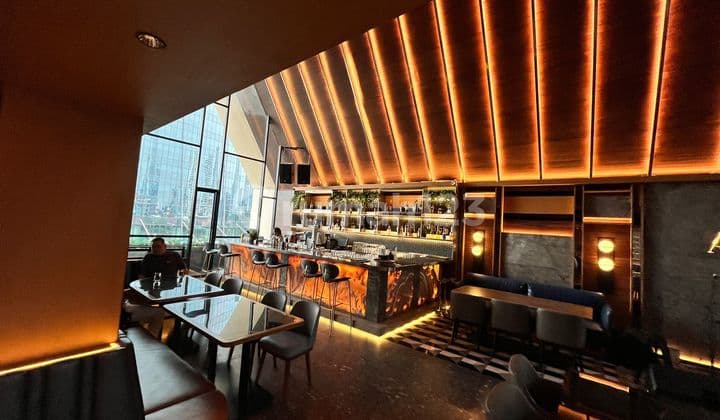 Commercial space on Jl Guruh Mughni, South Jakarta 600 m Good HGB