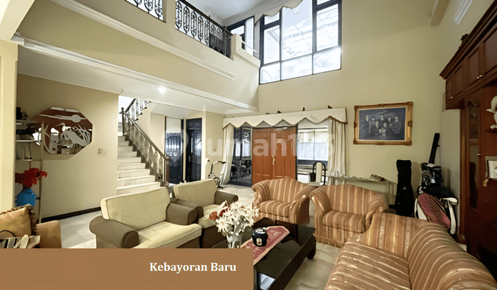 DI JUAL CEPAT Rumah di lokasi Jakarta Selatan , tenang, private dan strategis