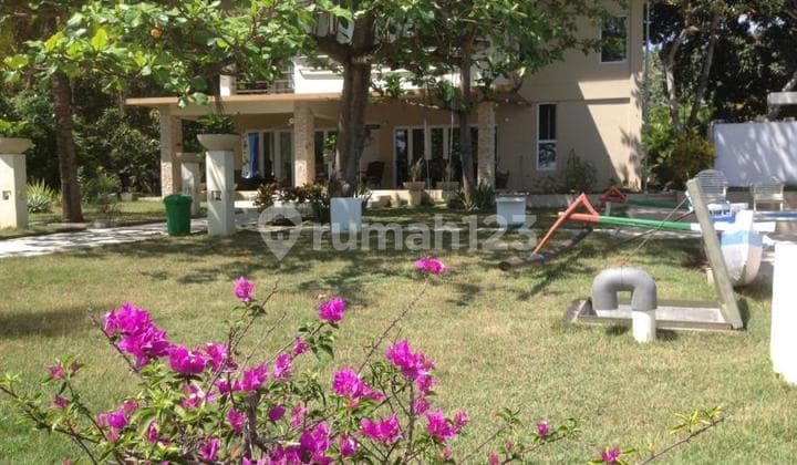 Beachside Villa House in Sekotong, West Lombok, NTB, Good Building Quality, Very Safe Environment, Clean and Peaceful.