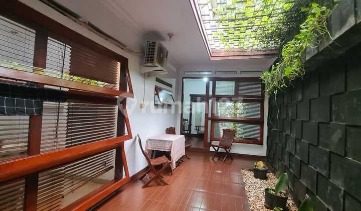 Rumah Bagus Di Haji Nawi Dalam JakSel Fully Furnished