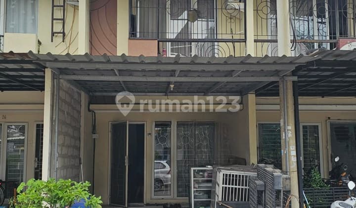 Golden Palm Ready-to-Occupy House Near Ciputra Kalideres School & Hospital