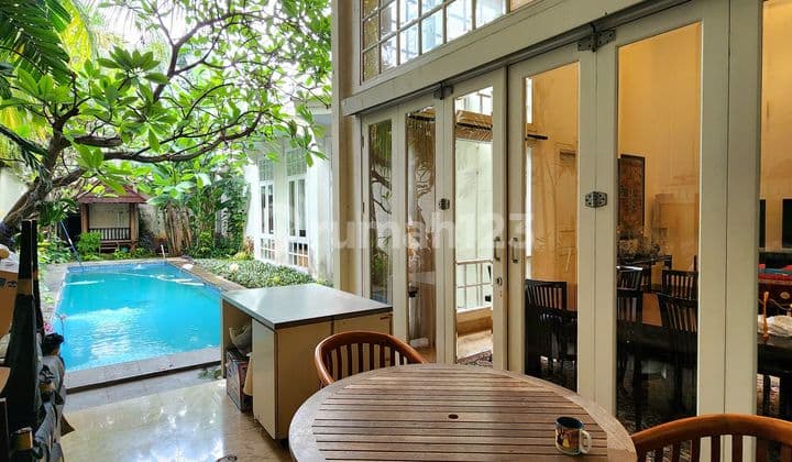 Rumah Bagus Semi Furnished SHM Cilandak, Jakarta Selatan